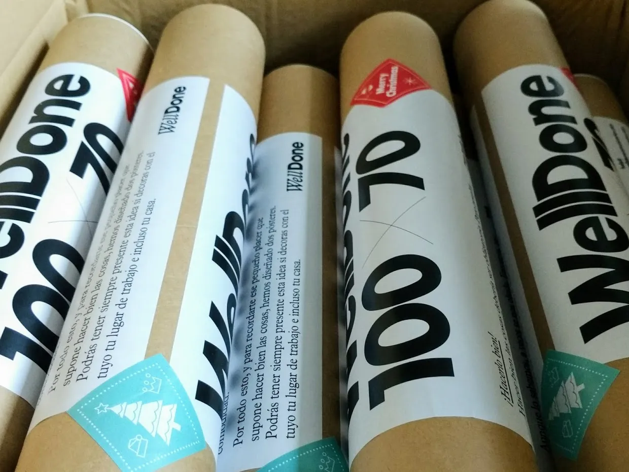 Posteres WellDone en tubos